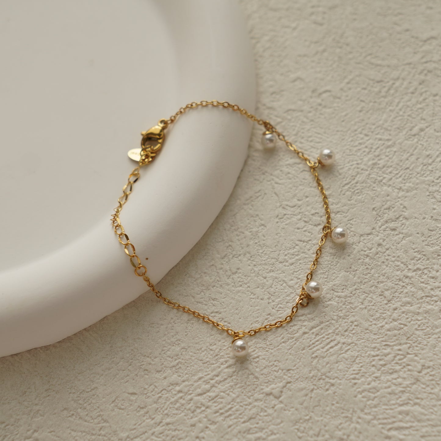 Pearly Drop Bracelet