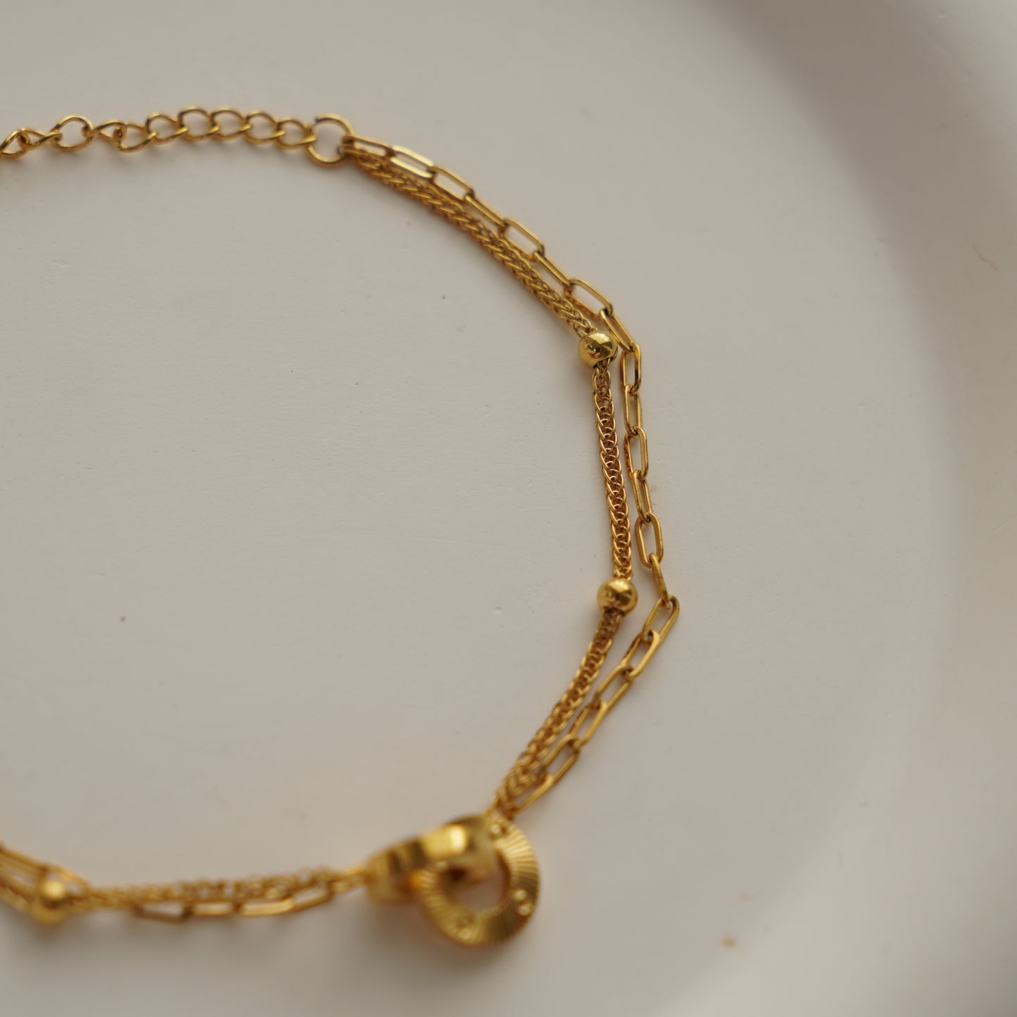 Yori Overlap Bracelet
