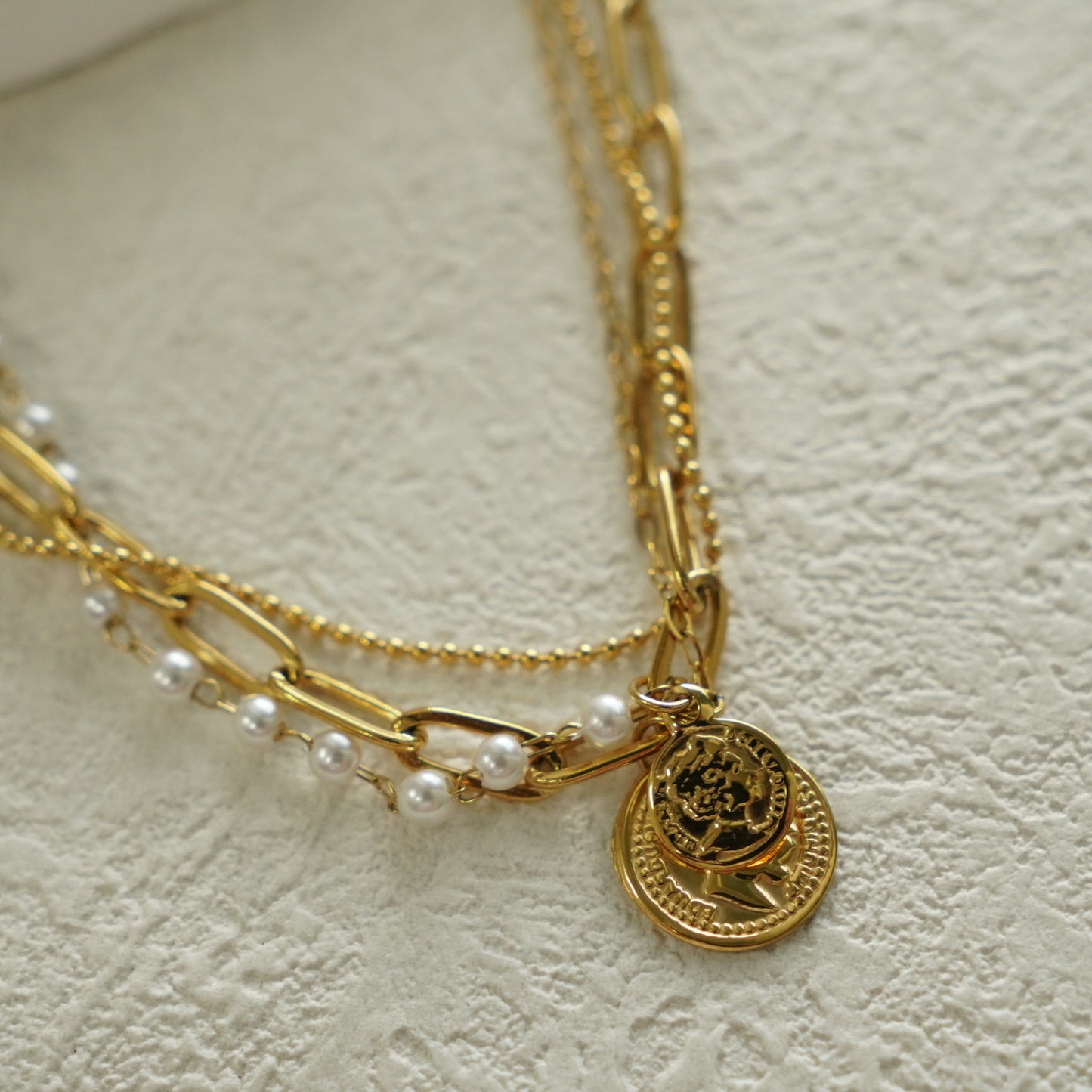 Minne Classic Layer Necklace