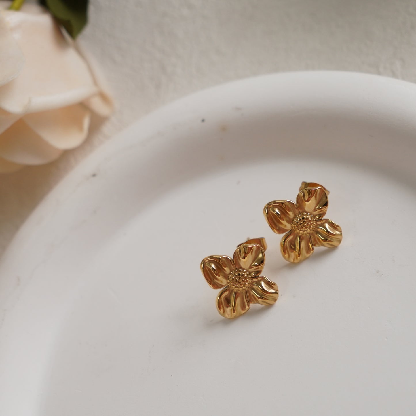 Viola Vintage Plated Flower Earrings