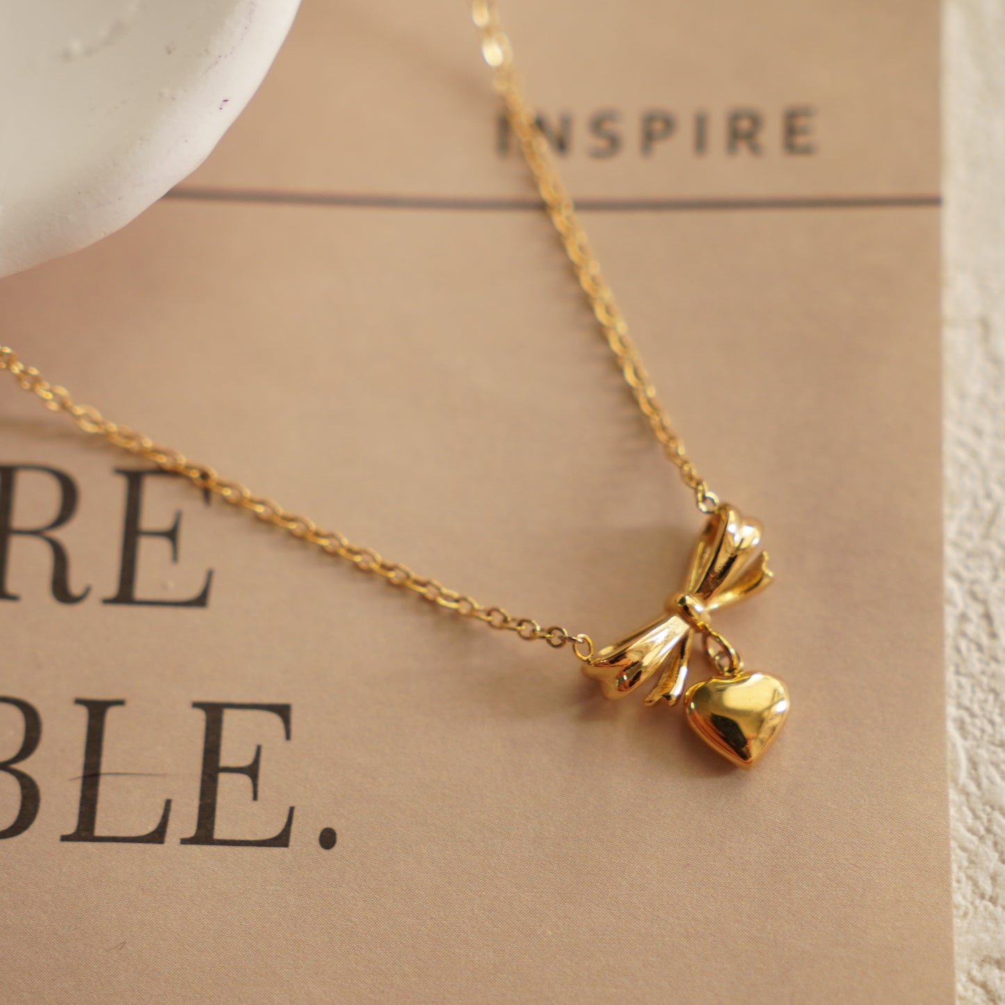 Wella Ribbon & Love Necklace
