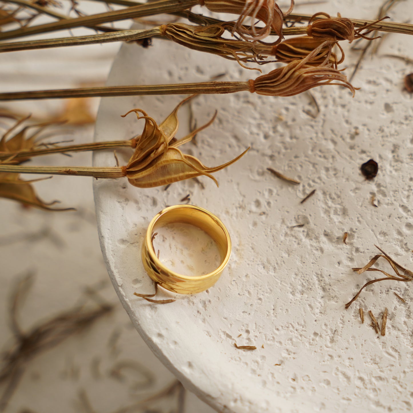 Olivia Crafted Ring