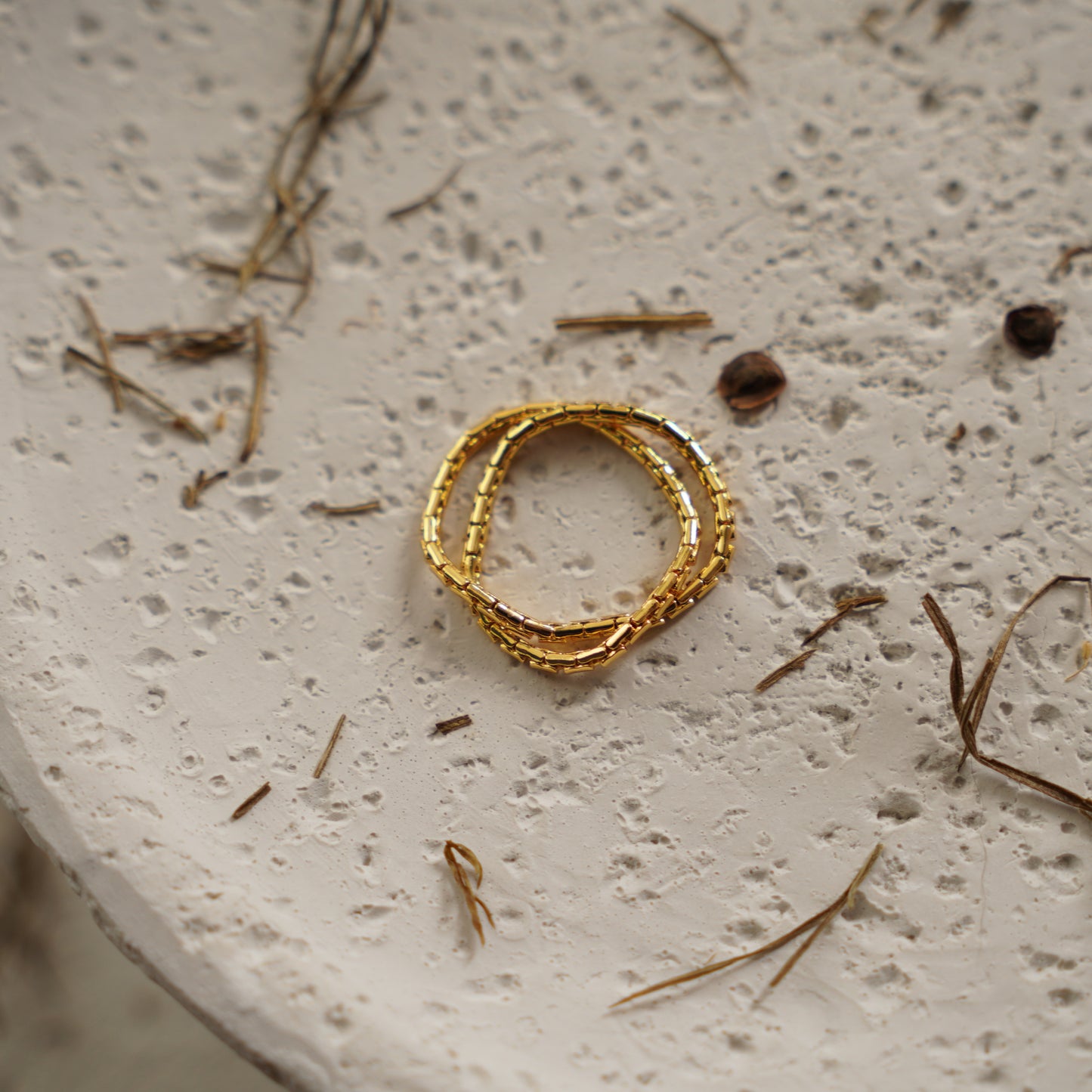 Gynnie Overlap Ring