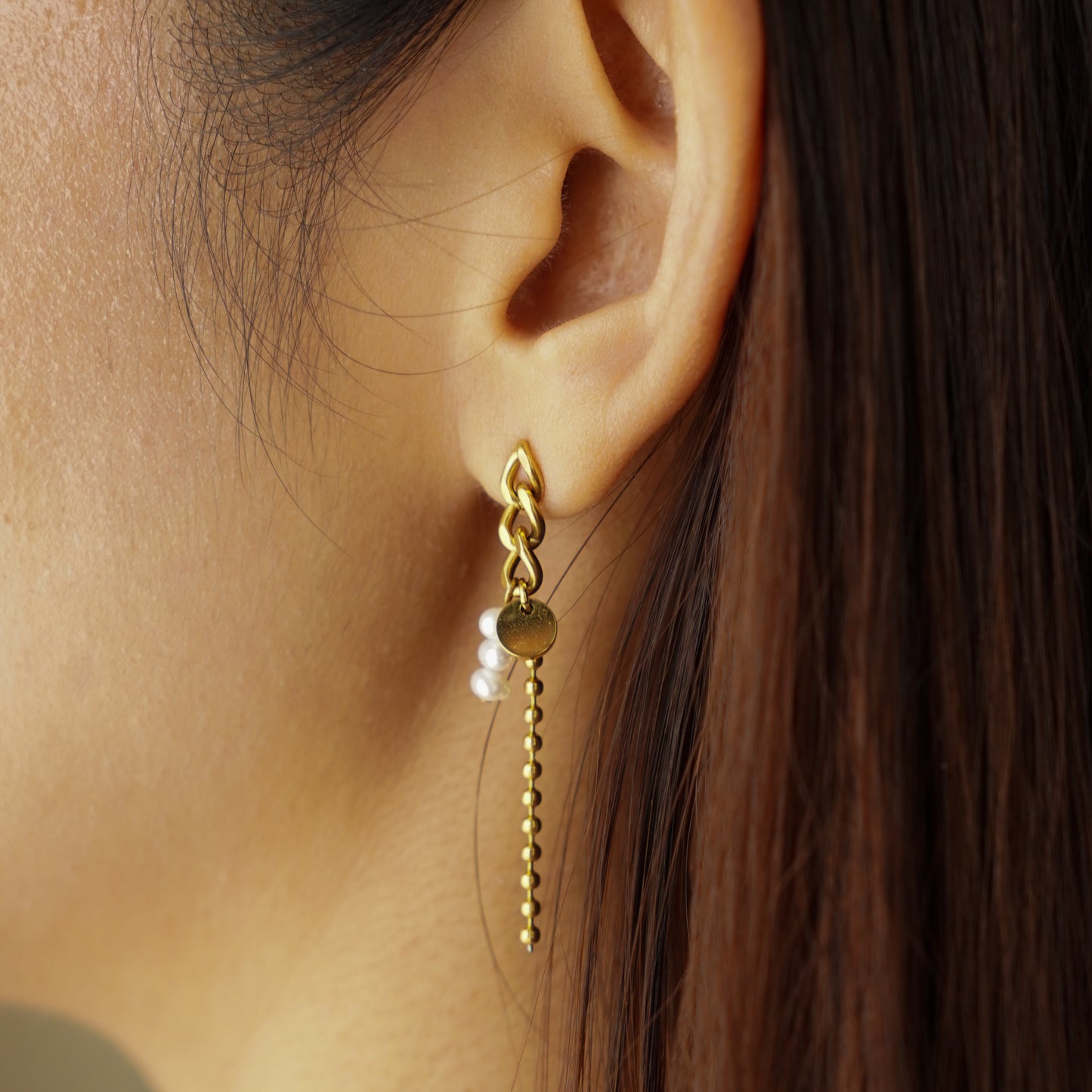 Chain & Pearl Earrings