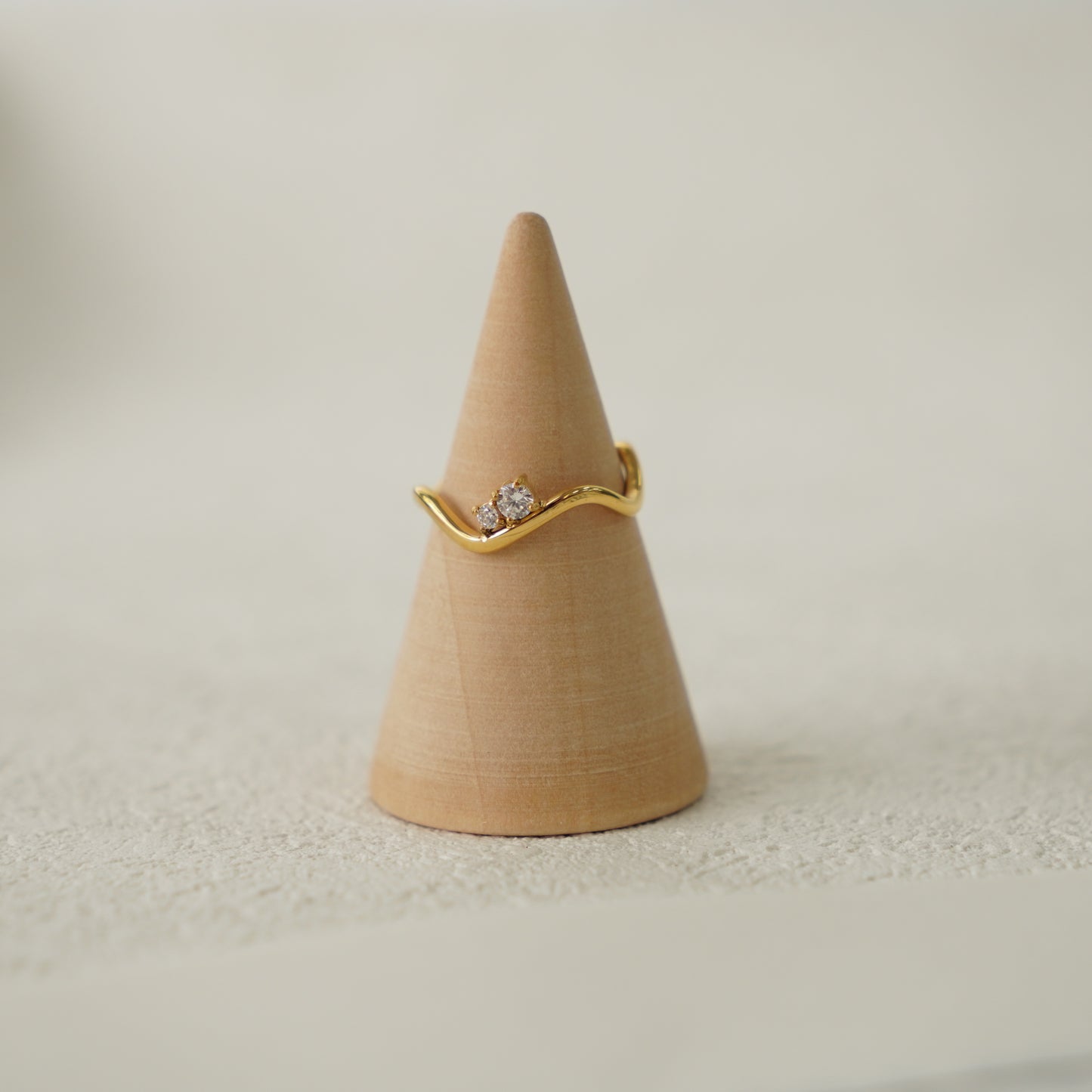 Hilda Wavey Ring