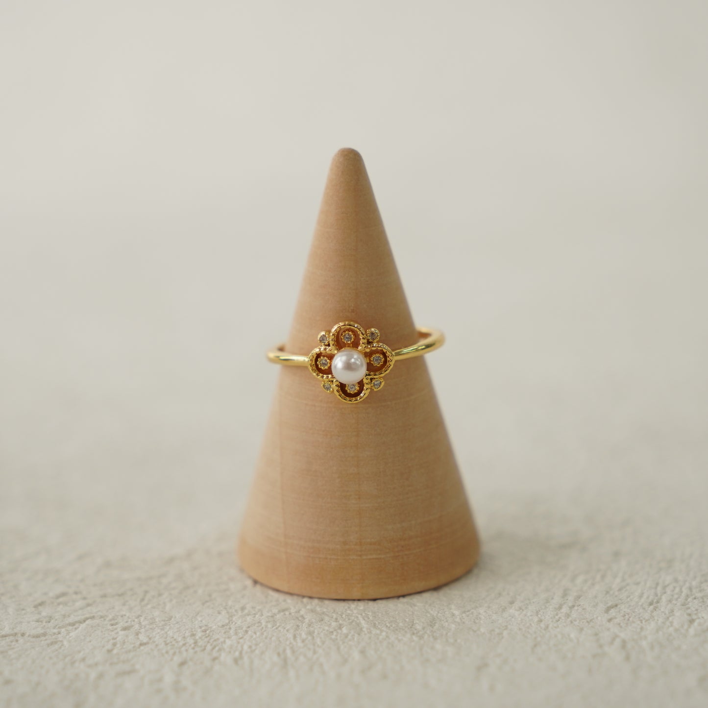 Faeno Adjustable Ring