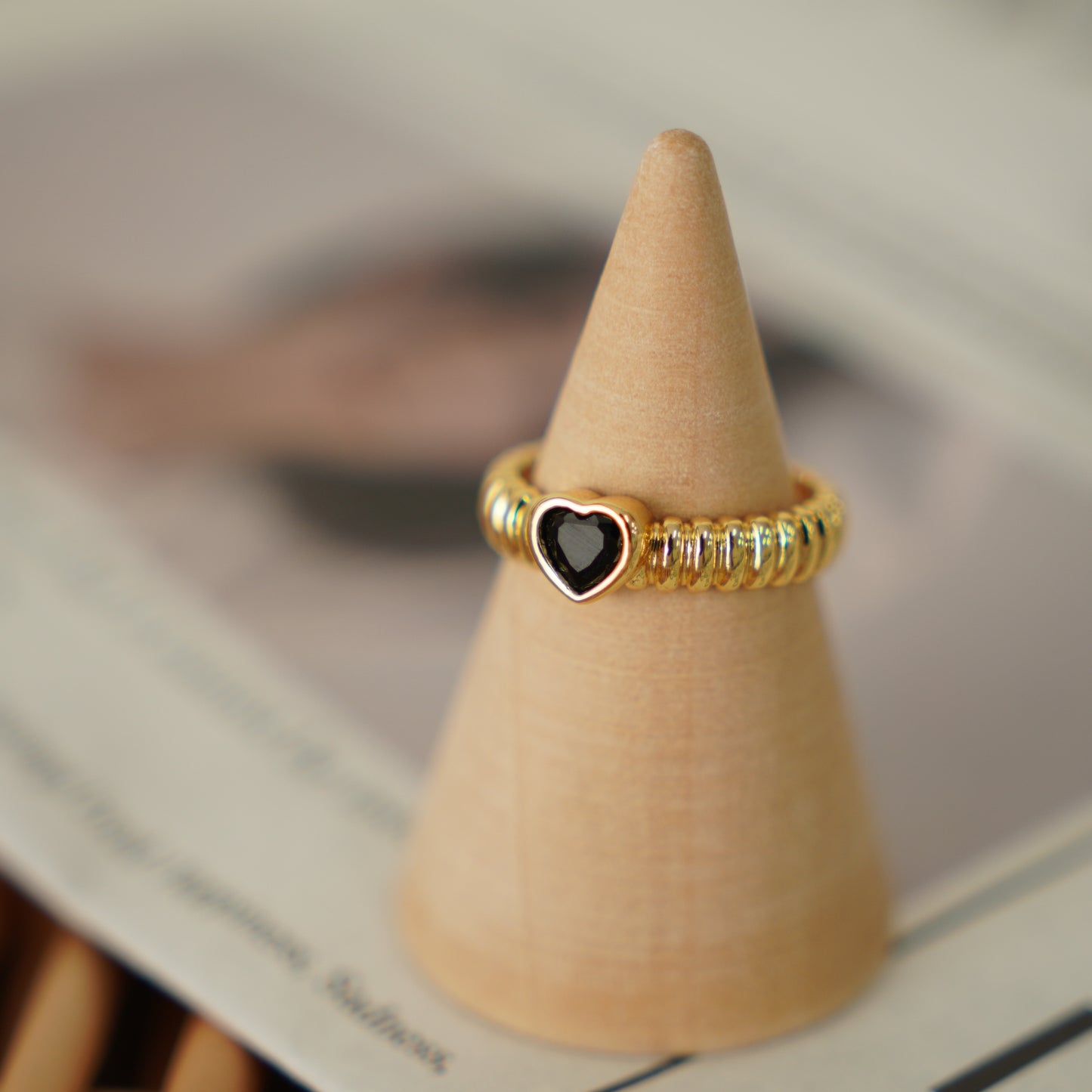 Qantar Adjustable Ring