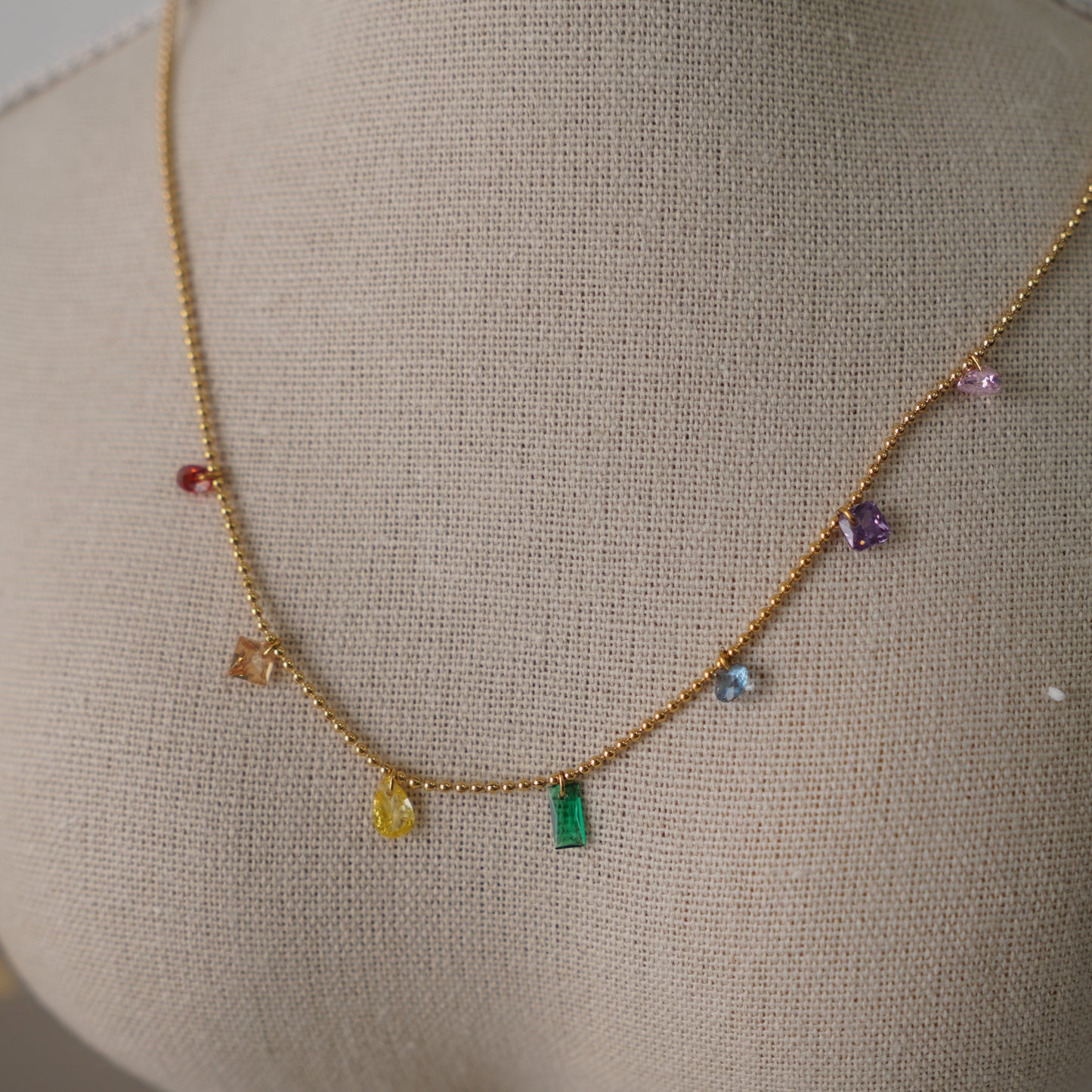 Awinn Color Necklace