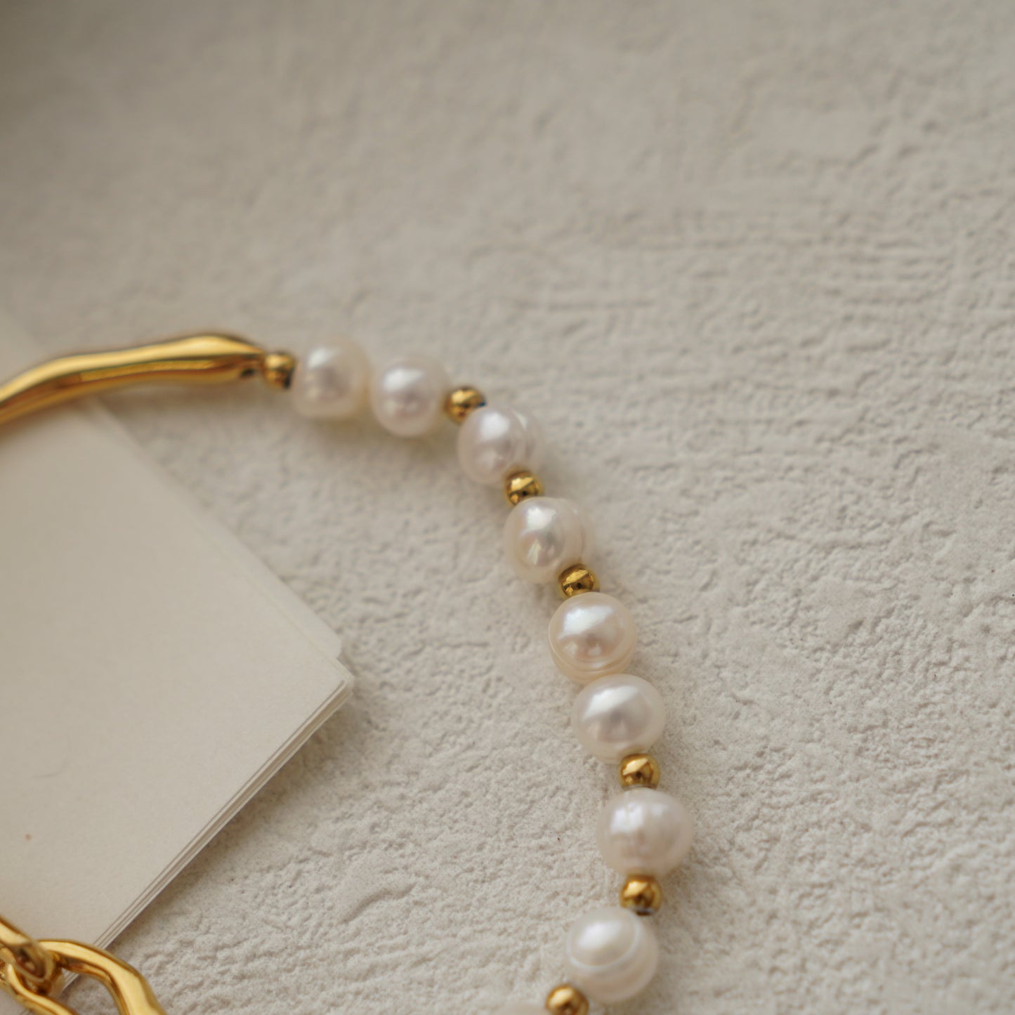 Lunna Pearl Bracelet