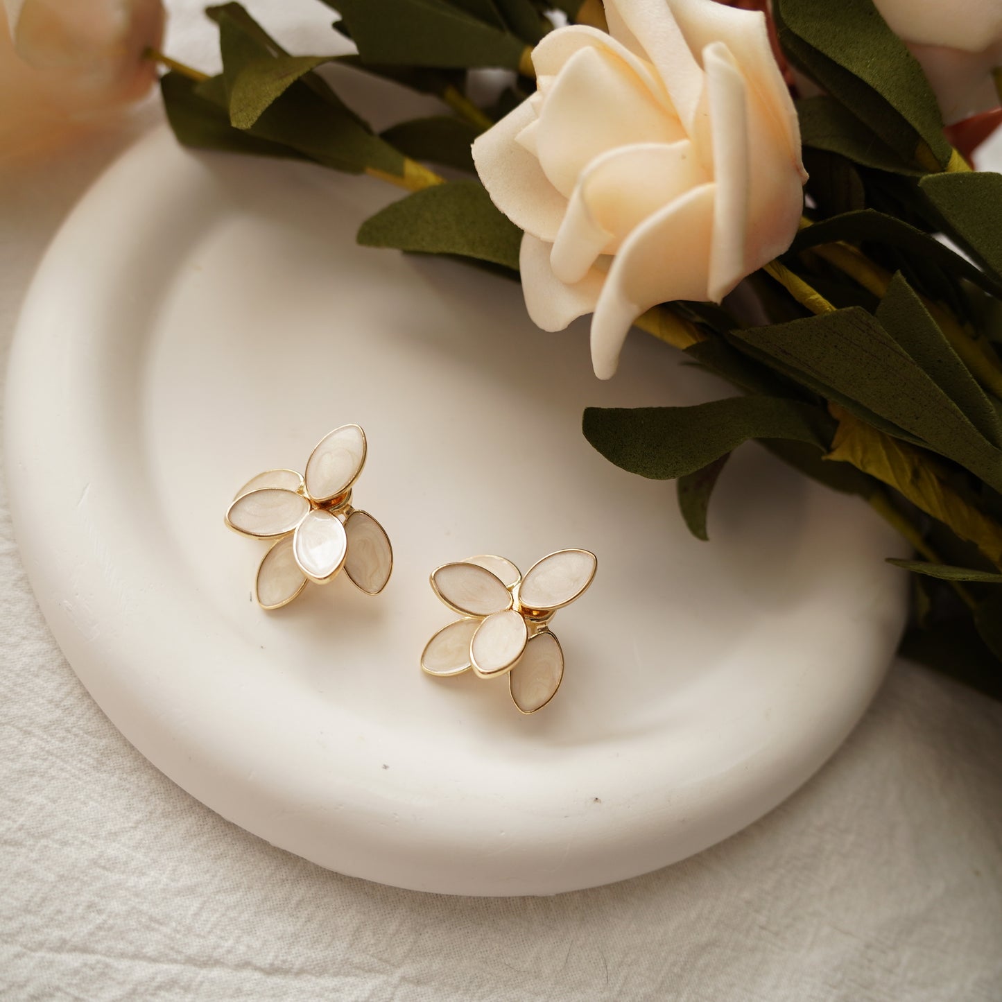 Rei French Earrings