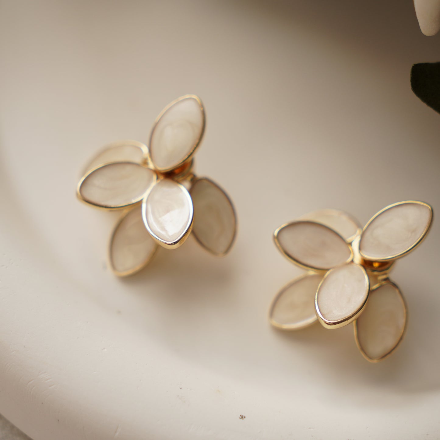 Rei French Earrings