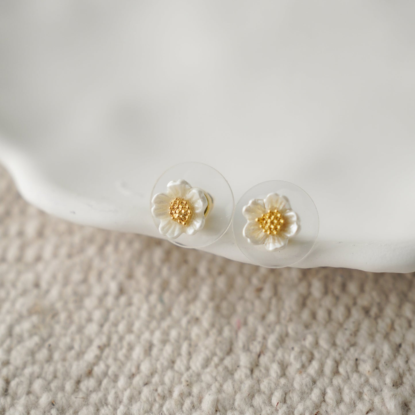 Tany Mini Flower Stud