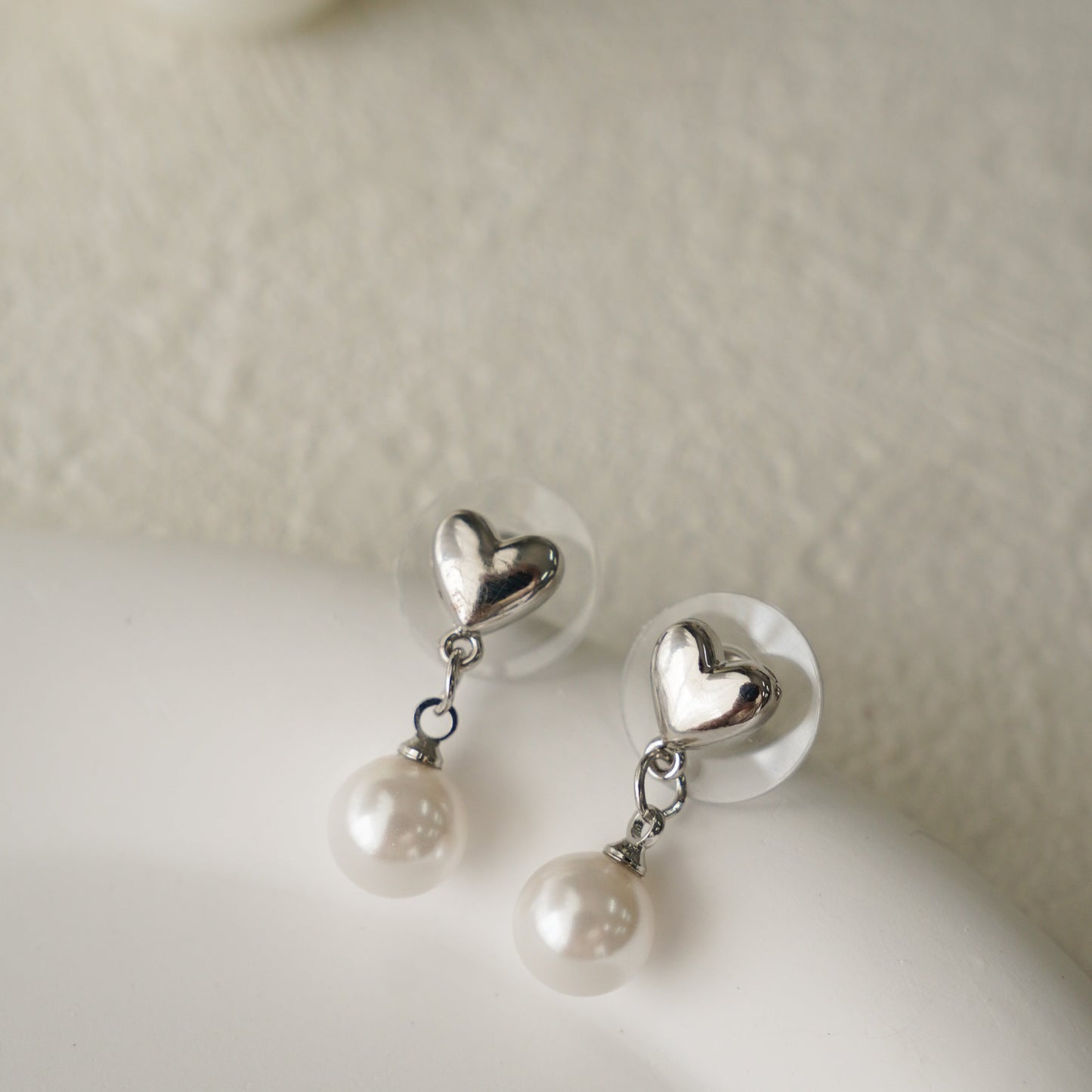 Charly Pearl Earrings