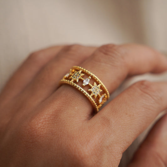 Zuriz Star Ring