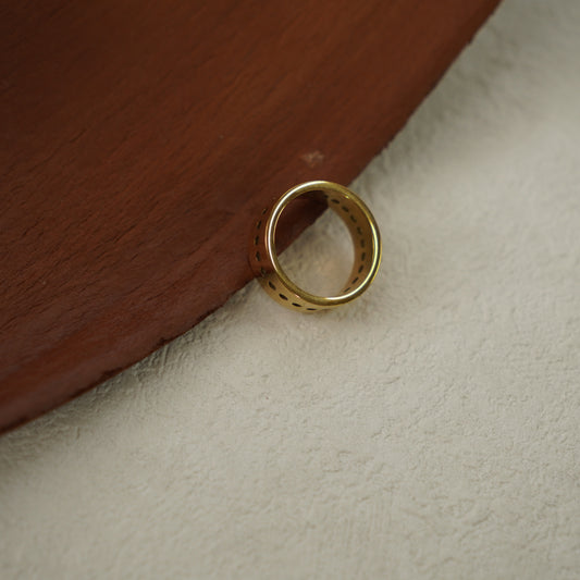 Gibby Thick Ring