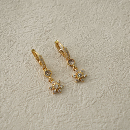 Ryinnie Huggie Earrings