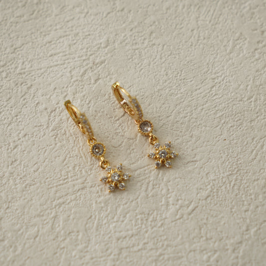 Ryinnie Huggie Earrings