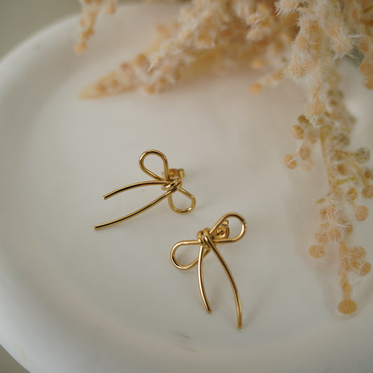 Dennie Ribbon Earring