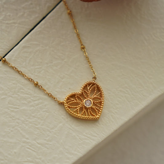 Kymi Love Necklace