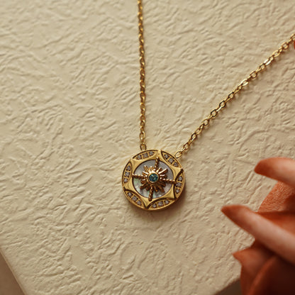 Hoona Classic Necklace