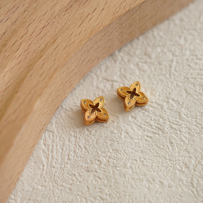 Gema Star Earring