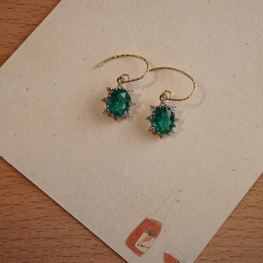 Victoria Vintage Earring