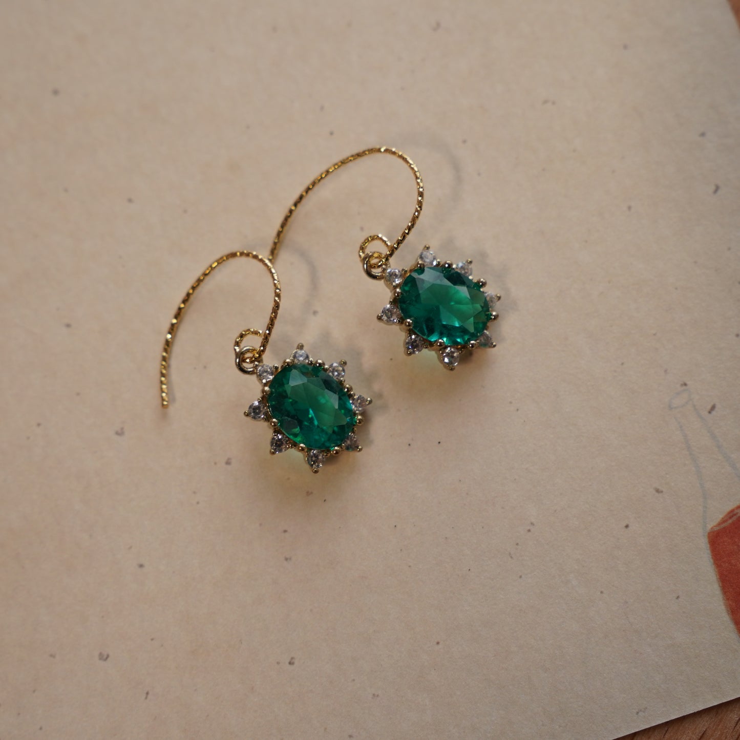 Victoria Vintage Earring