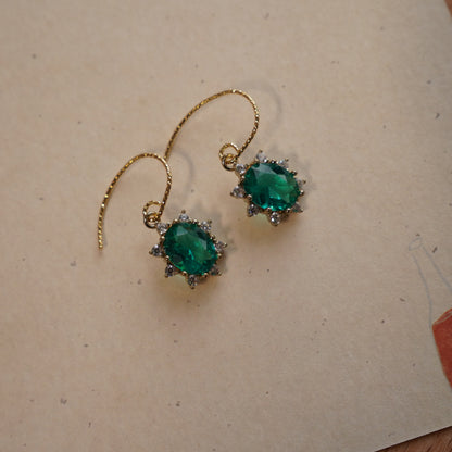 Victoria Vintage Earring
