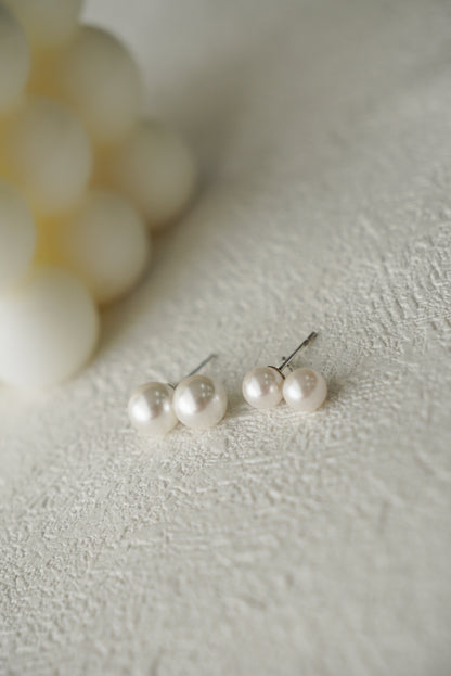 Korean Pearl Earrings